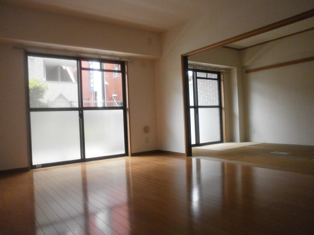 Living and room. Living