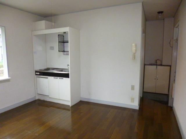 Other room space. Other