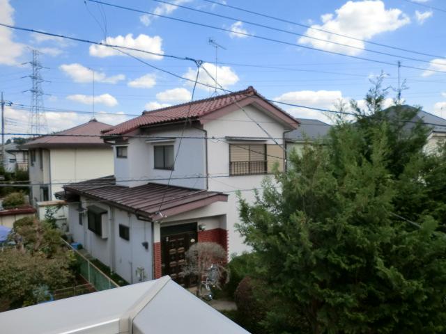 Local photos, including front road. Local (September 2013) Shooting