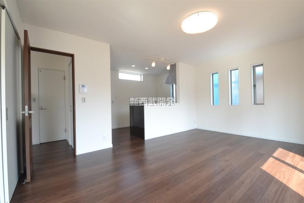 Other. Living same specifications