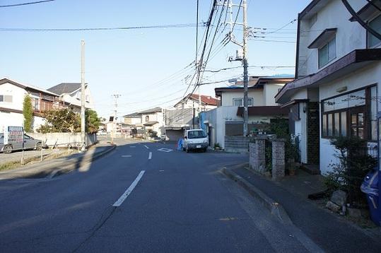 Local photos, including front road. Front road 1