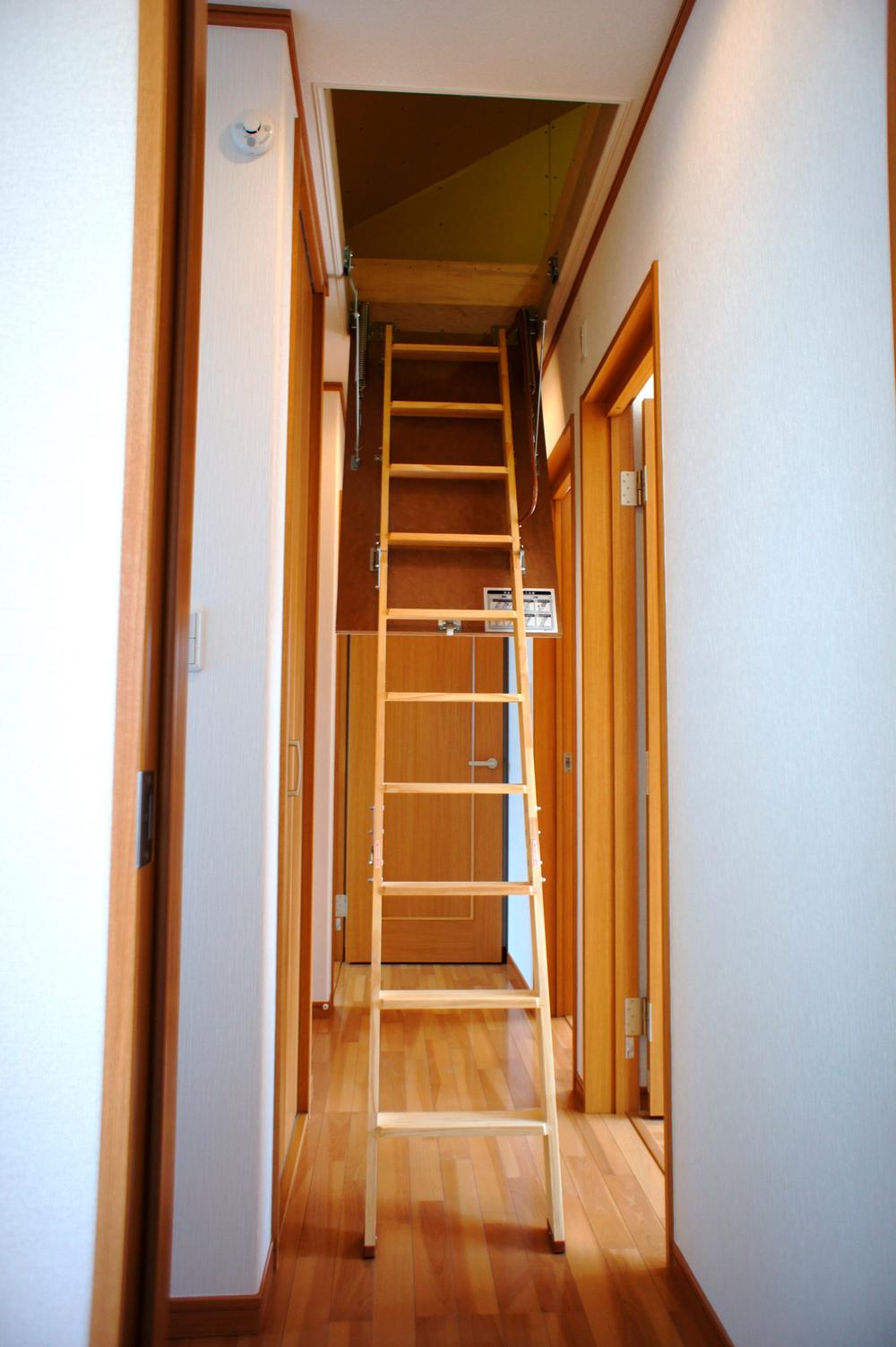 Other local. Same specifications construction cases