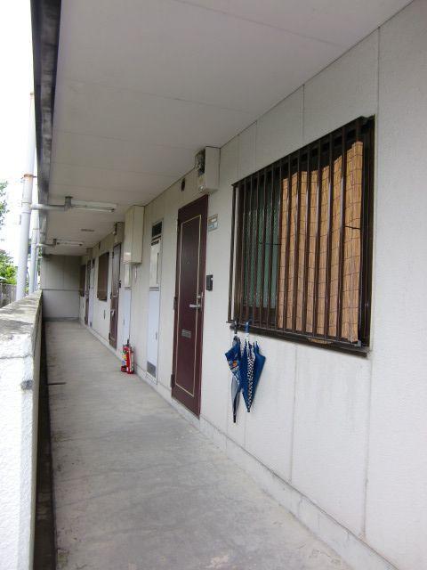 Other common areas. Share corridor