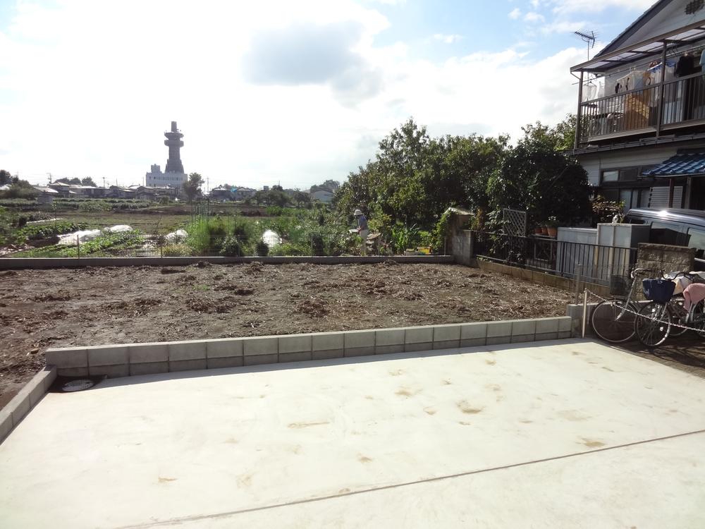 Garden. Local (10 May 2013) Shooting