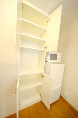 Other Equipment.  ☆ It is with furniture appliances ☆ 