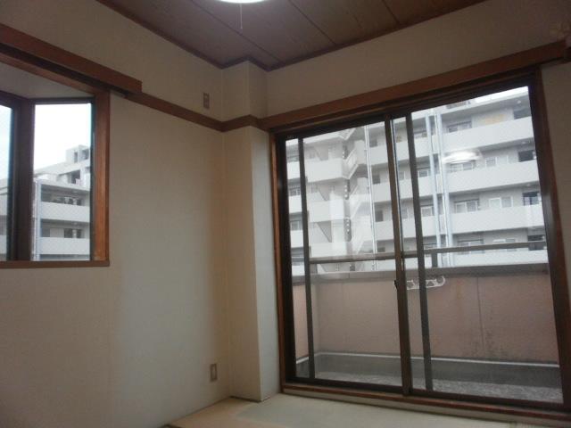 Living and room. room