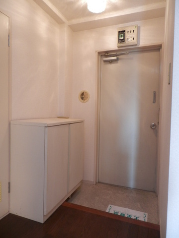 Entrance. Also it comes with shoe storage.