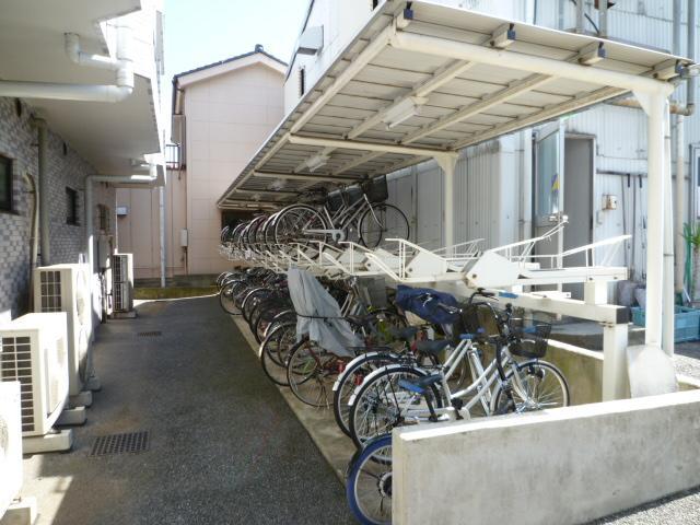 Other common areas. Elevator