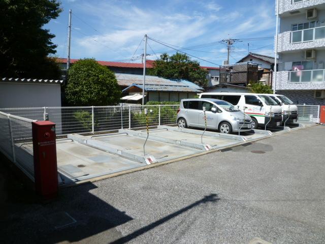 Other common areas. Communal area