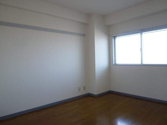 Other room space. Western style room