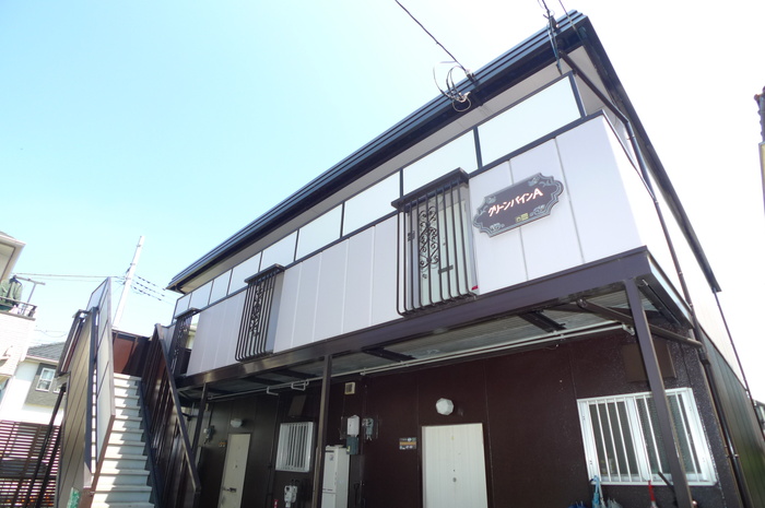 Building appearance. appearance