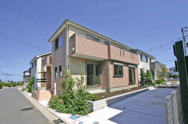 Building plan example (Perth ・ appearance). Same specification example Building price 12.7 million yen, Building area 94.21 sq m SAN series