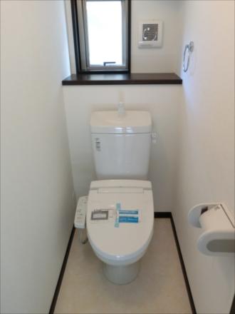 Toilet. First floor toilet