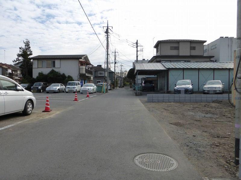 Local photos, including front road. Local (12 May 2013) Shooting Frontal road
