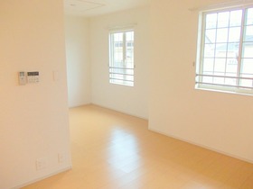 Living and room. 11.2 is the Pledge of LDK