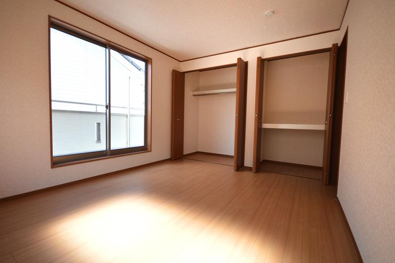 Non-living room. 1 Building Western style room