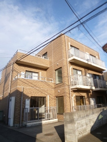 Building appearance. Reinforced Concrete ・ The appearance of the tiled ☆