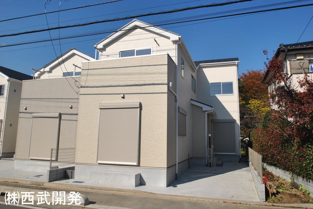 Local appearance photo. Local (11 May 2013) Shooting 4 Building