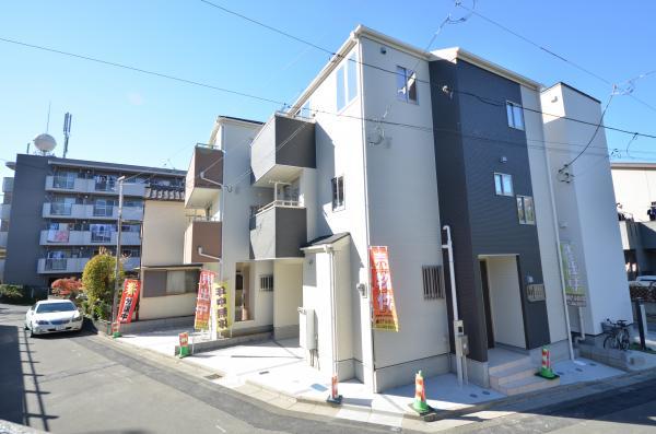 Local photos, including front road