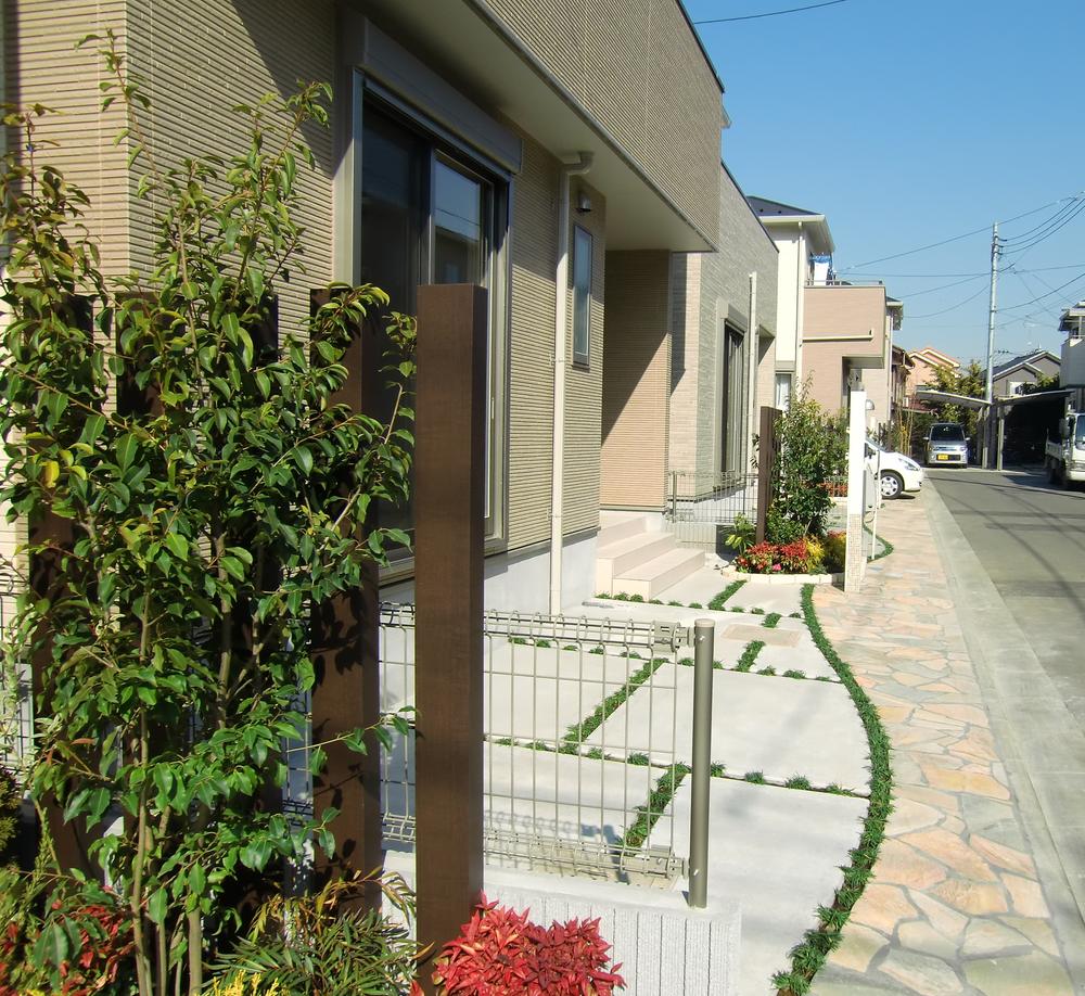 Sale already cityscape photo. Local is like feel the depth and unity also look to adopt the open outside the structure design. Also be children to see the spectacle that run around and carefree. 