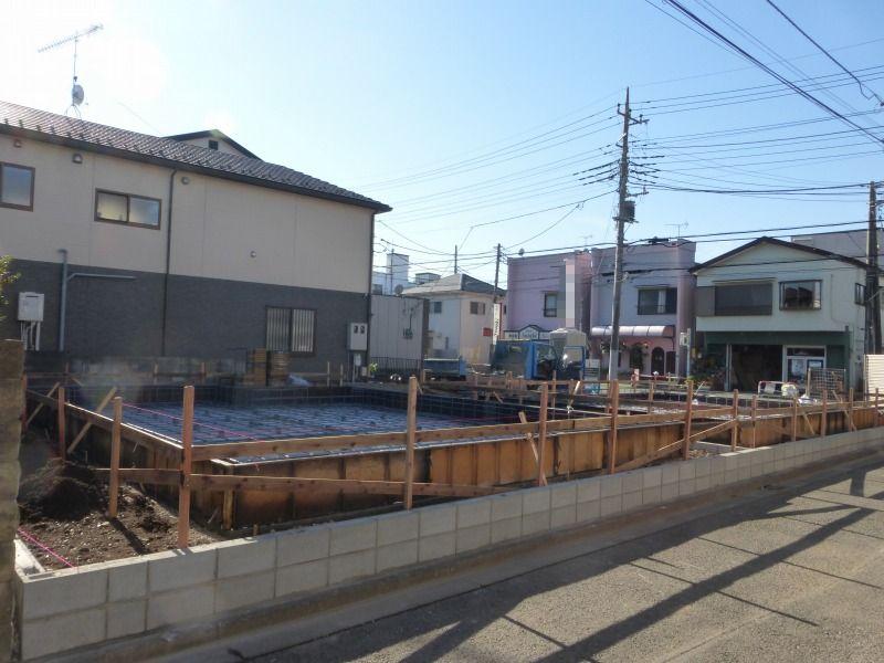 Local appearance photo. Local (12 May 2013) Shooting