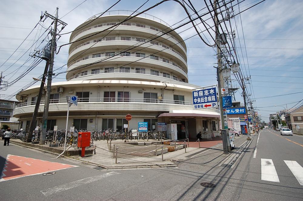 Hospital. Niiza Shiki 820m to the central hospital