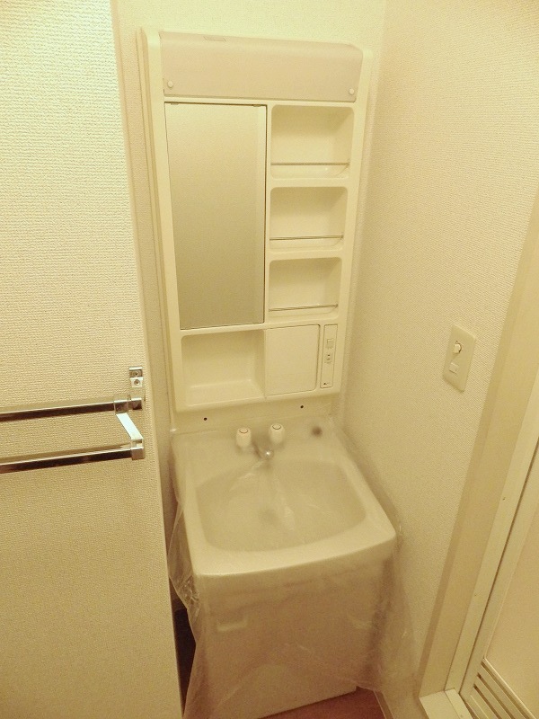 Washroom. Another Room No. reference photograph