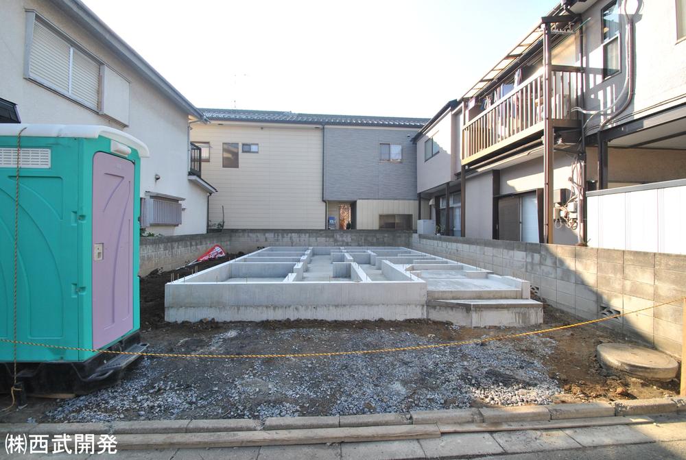 Local appearance photo. Local (12 May 2013) Shooting