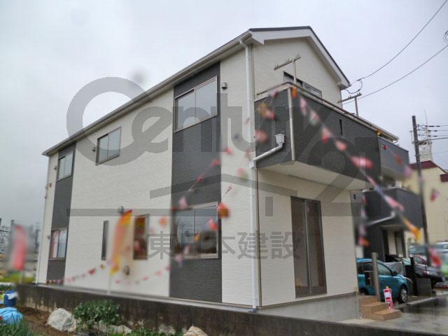 Local appearance photo. Local (12 May 2013) Shooting