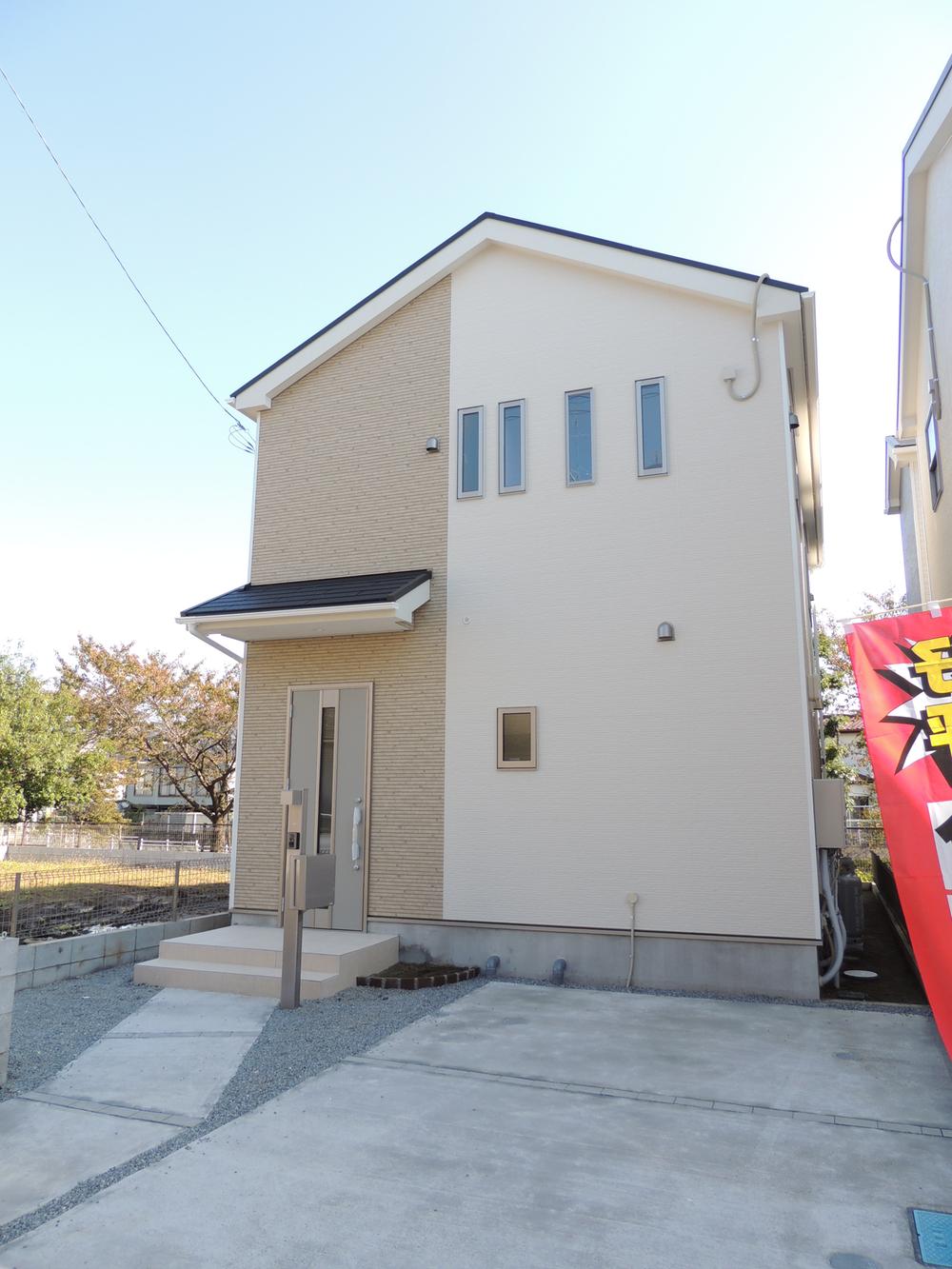 Local appearance photo. local