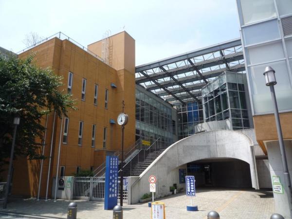 Primary school. Shiki until elementary school 180m