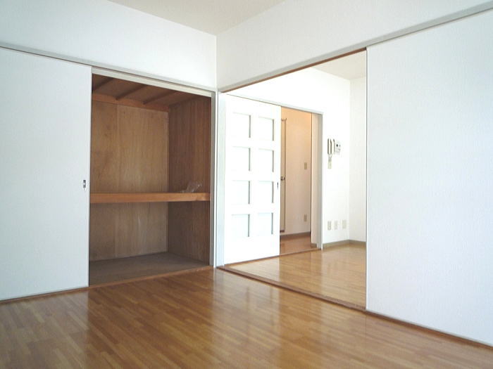 Other room space. Cupboard