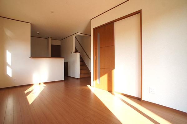 Living. Indoor (11 May 2013) Shooting 1 Building