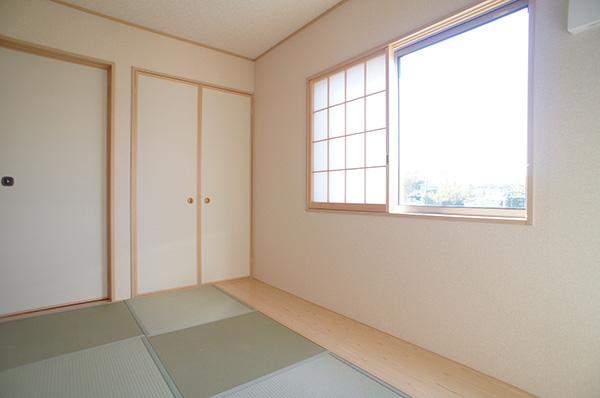 Non-living room. Indoor (11 May 2013) Shooting 1 Building