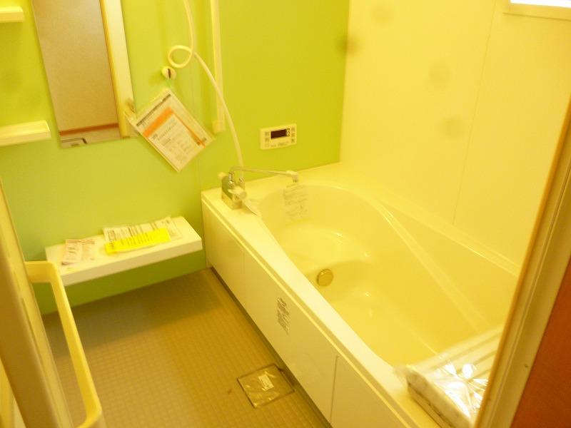 Bathroom. 4 Building Bathroom