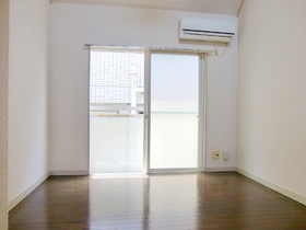 Living and room. It is the same construction type.