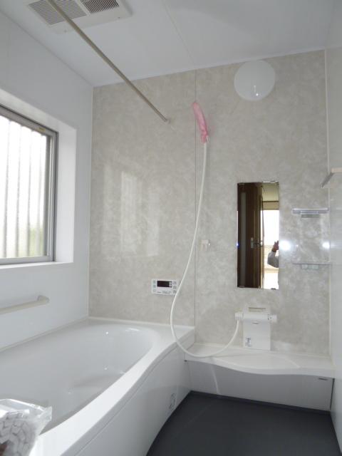 Bathroom. Indoor (June 2013) Shooting