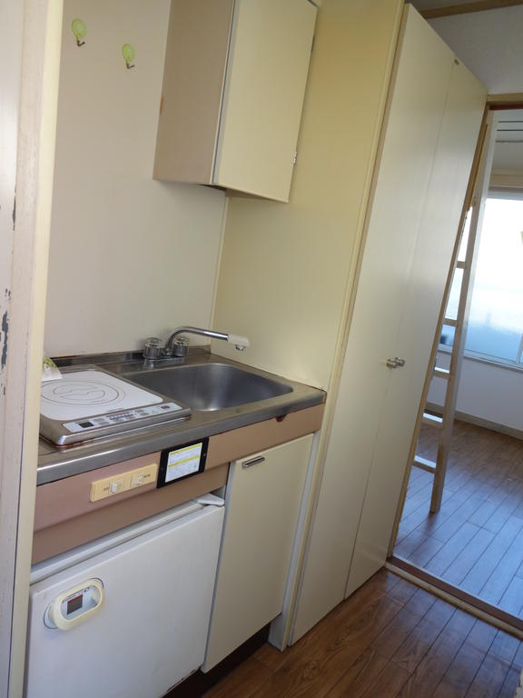 Kitchen. There are clean easily accommodated in the IH heater kitchen horizontal