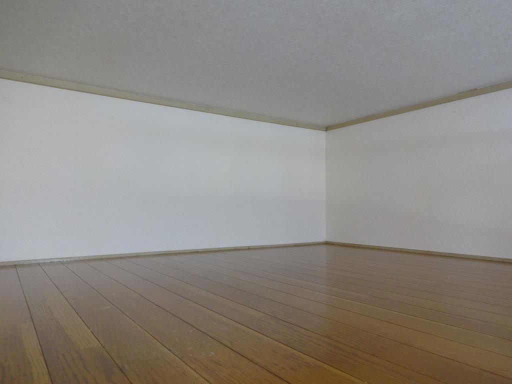 Other room space. With loft! Also recommended in one with a lot of luggage