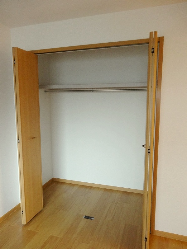 Receipt. Spacious closet ☆ 