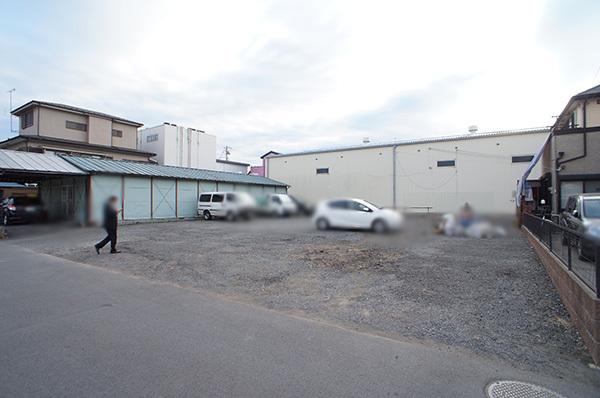 Local appearance photo. Local (12 May 2013) Shooting