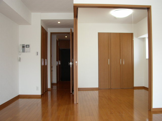 Other room space. Same property, It is a photograph of another room