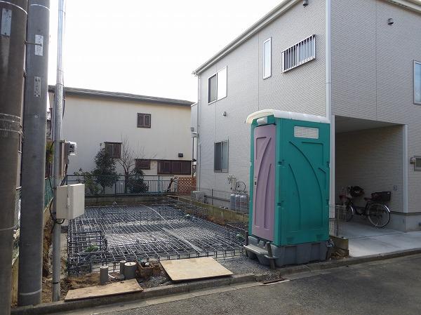 Local appearance photo. Local (12 May 2013) Shooting