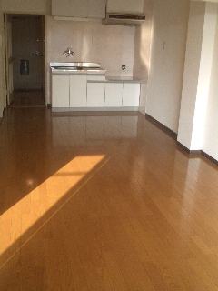 Living and room. Same property, Is another of the room.