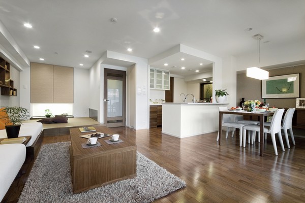 About 20 tatami mats of spacious living ・ Dining (tatami corner included). Ensure the spacious living room space