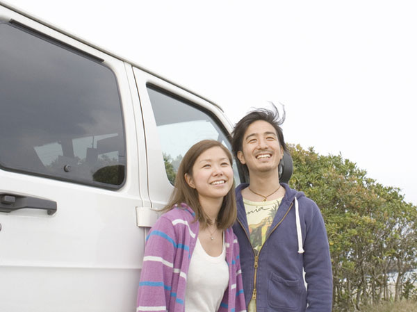 Common utility.  [Flat. ・ Self-propelled parking 100%] Out privileges is easy flat. ・ All houses worth installing a self-propelled parking in the chain gate. In addition to one minute for three minutes and the Handicapped visitors, Also features a car wash space. (The photograph is an example of a car to be parked)