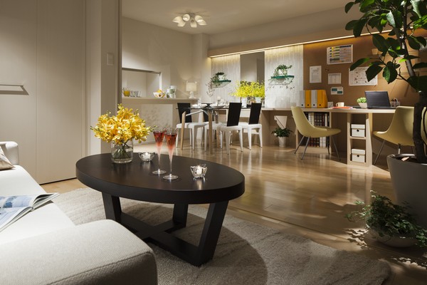 living ・ dining / View the room from the balcony side