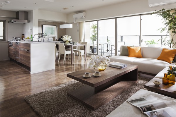 living ・ dining / Look at the balcony from the room side