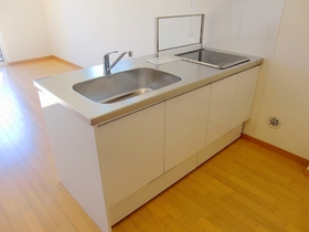 Kitchen.  ◆ Kitchen space with a feeling of opening ◆