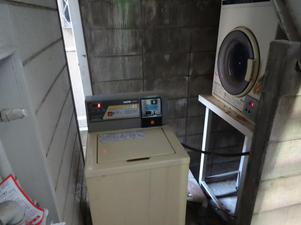 Other common areas. Dryer also available